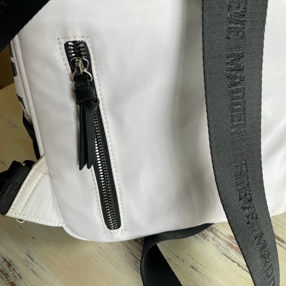 Steve madden black and white mini backpack - Picture 5 of 8